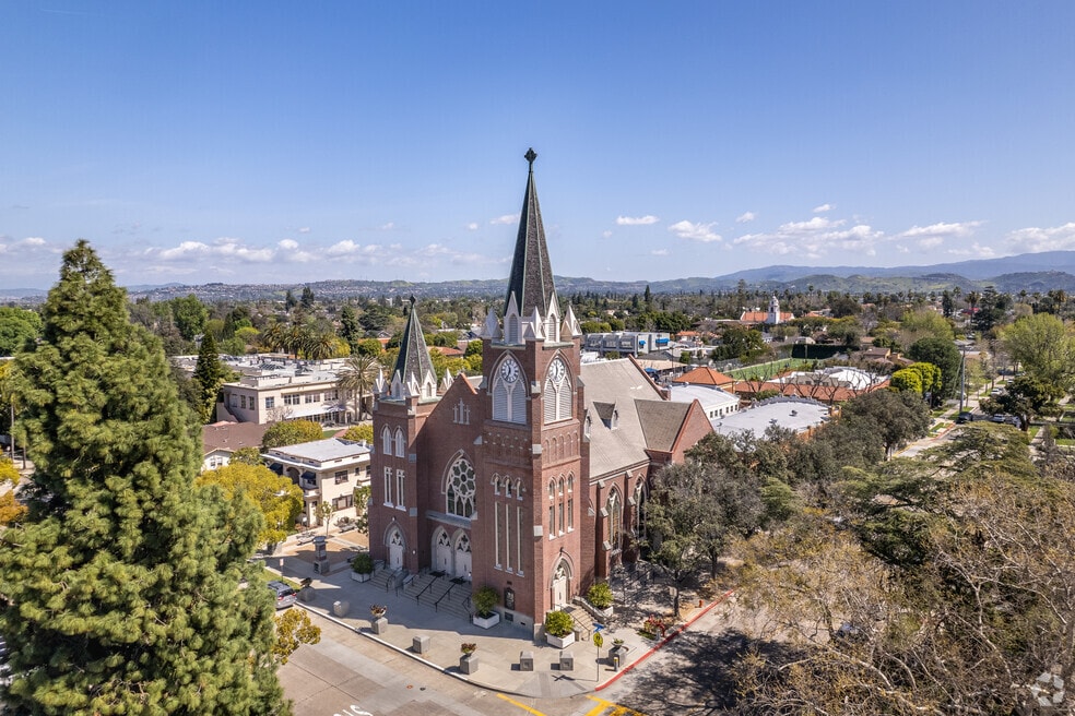 Orange_ 1002175_JM_081925_FINAL