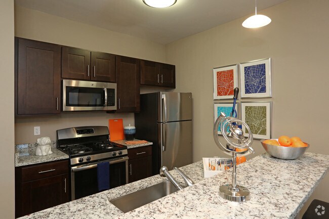 College and Crown - Historical Access, New Haven, CT 06510 - photo 2