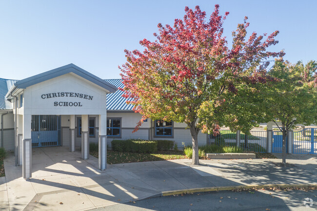 Andrew Christensen Middle School in Livermore gets an A- on Niche.