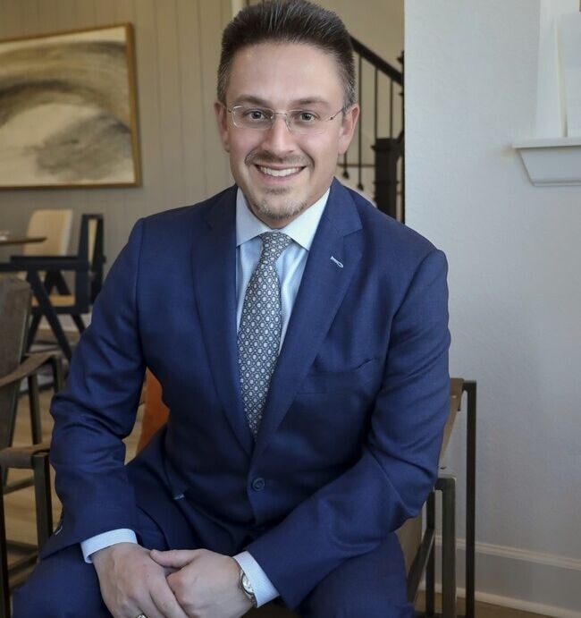 Agent Photo