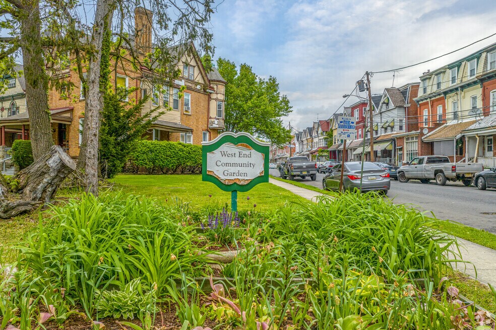 West End_540109_CL_100225_V2