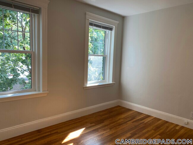 18A Forest St unit 43, Cambridge, MA 02140 - photo 5