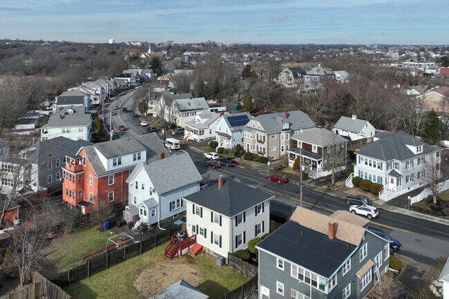 South Salem is a quaint neighborhood in a busy city.