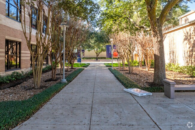 The school encourages community and parental engagement at St. Francis Episcopal School.