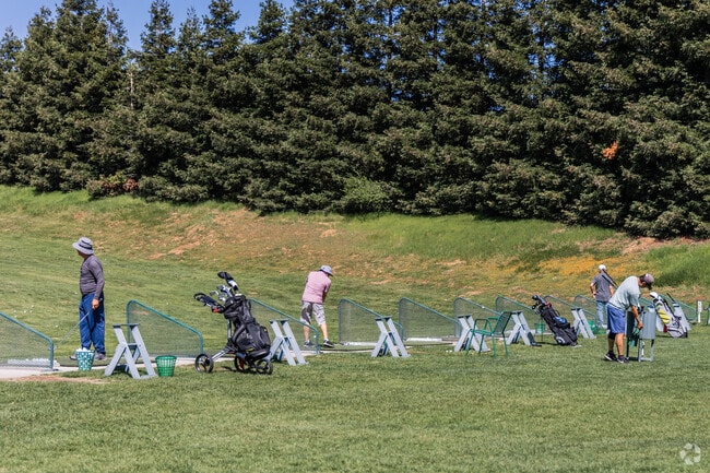 Green Valley Country Club is the perfect place for residents in Green Valley to play golf.