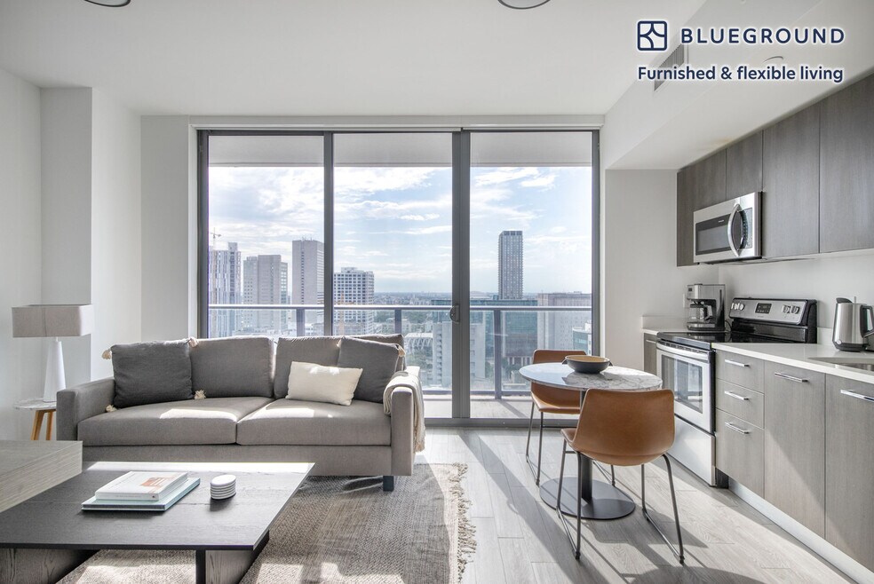 230 NE 4th St unit FL26-ID81, Miami, FL 33132 - photo 1