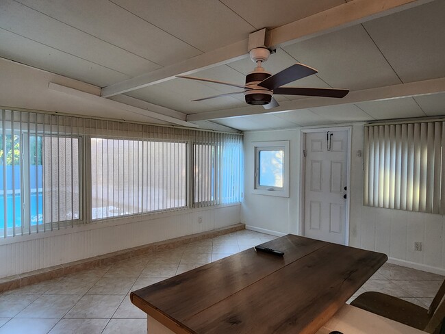 465 S Fig Tree Ln unit b, Plantation, FL 33317 - photo 6