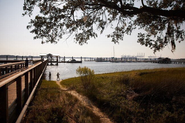 The Henslow Daniel Island Apartments & Townhomes, Charleston, SC 29492 - photo 6