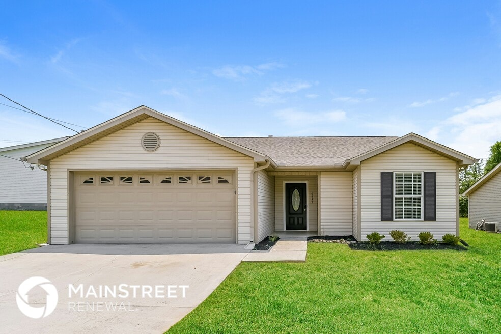 6347 Gary Moore Ln, Powell, TN 37849 - photo 1