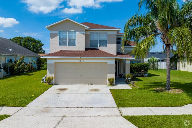 Large contemporary style homes can be found sparsely throughout Park Central.