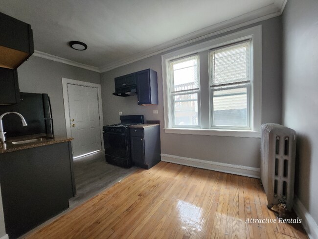 654 E 81st St, Chicago, IL 60619 - photo 7