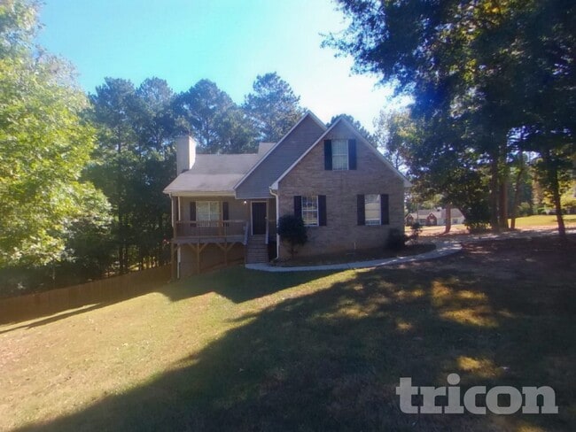 201 Ranch Ct, Locust Grove, GA 30248 - photo 2