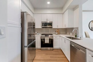 235 N Conejo School Rd, Thousand Oaks, CA 91362