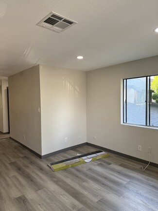 1907 W Whitendale Ave Unit 1907 W. Whitendale, Visalia, CA 93277