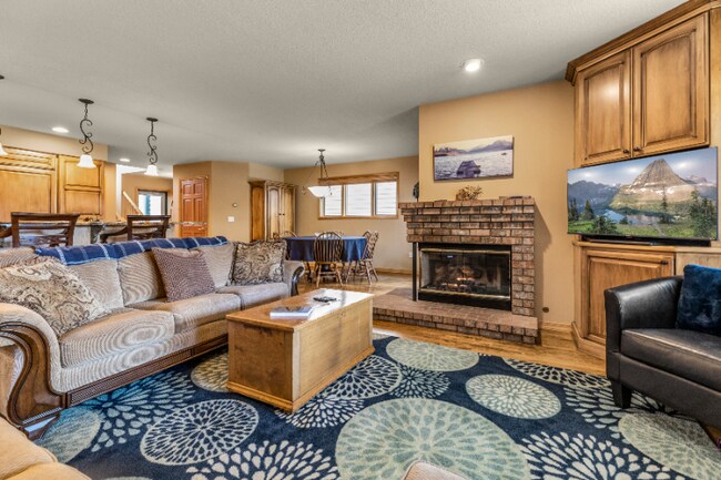 1750 E Lakeshore Dr unit 148, Whitefish, MT 59937 - photo 2