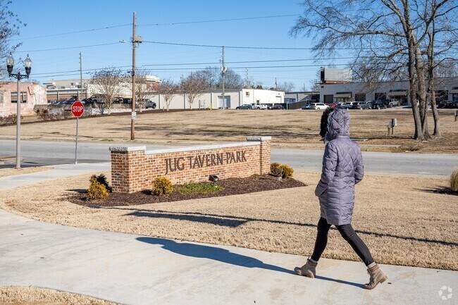 Enjoy your walk around the brand new Jugs Park located in downtown Winder.