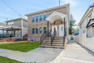 10713 220th St Unit Queens 4 Bed 2Bath, Queens Village, NY 11429