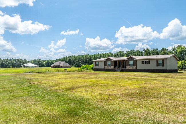 Ranch-style homes in Stanley sit on large lots, offering privacy and wide open space.
