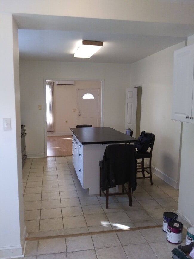 1347 Clipper Heights Ave, Baltimore, MD 21211 - photo 3