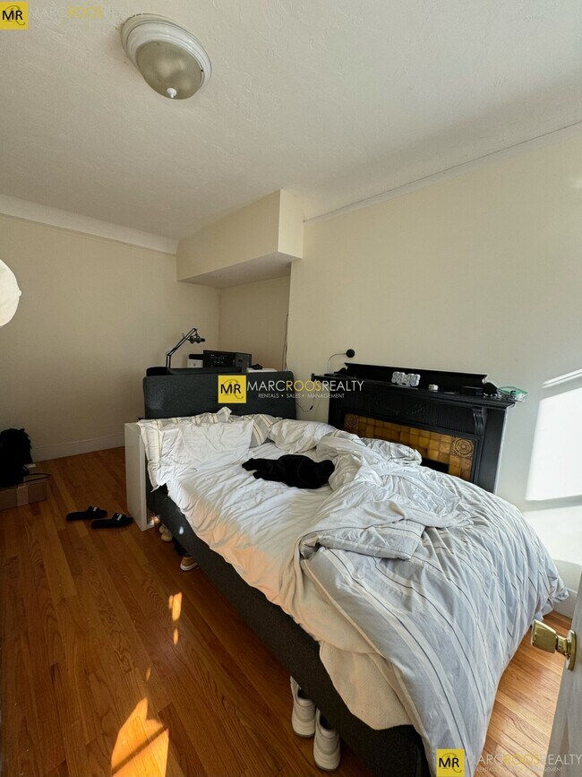 461 Beacon St unit 3, Boston, MA 02115 - photo 5