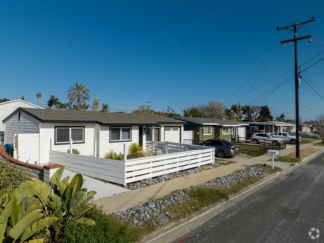 Single-level ranch-style homes are popular in the East Side Capistrano neighborhood.