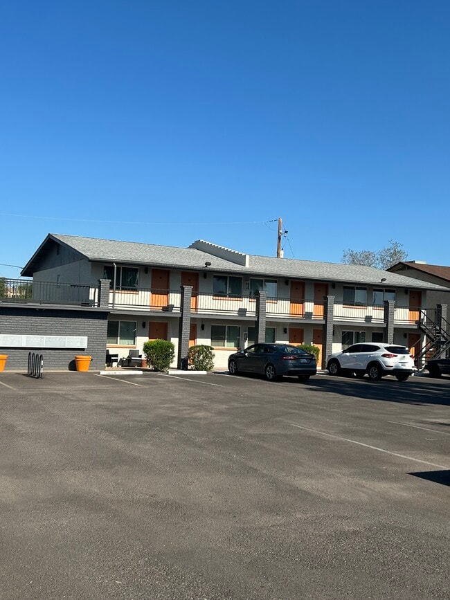 Spring Leaf Apartments, Tempe, AZ 85281 - photo 7