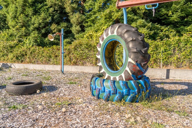 Students at Humboldt Bay Christian School play fun games during recess.