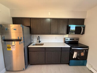 14 Passaic Ave, Nutley, NJ 07110
