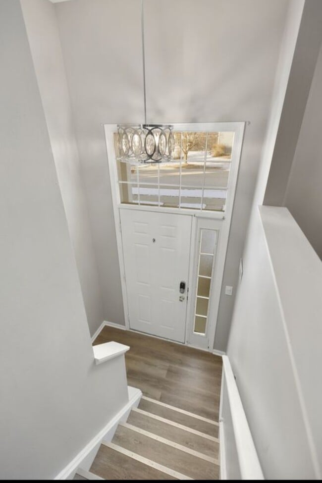 4553 W Hill Ave, Waukegan, IL 60085 - photo 3