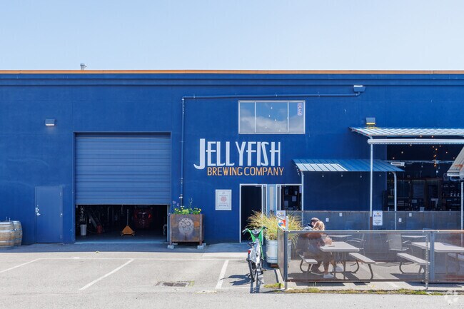 Several breweries proudly call Georgetown home, including the Jellyfish Brewing Company.