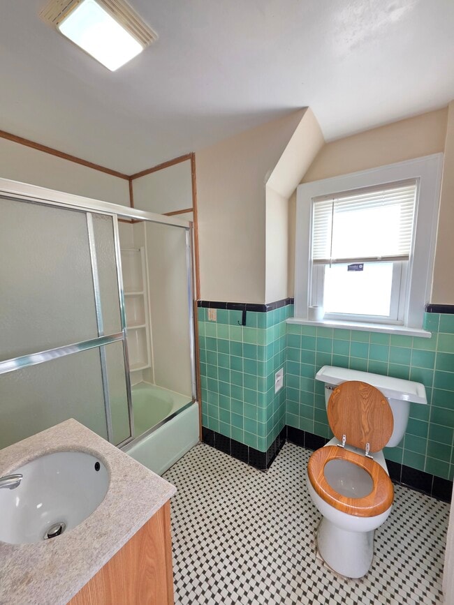 1906 Burdett Ave, Troy, NY 12180 - photo 6