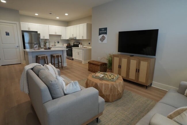 The Village at Hamilton Green (1651 Klockner), Hamilton, NJ 08619 - photo 7