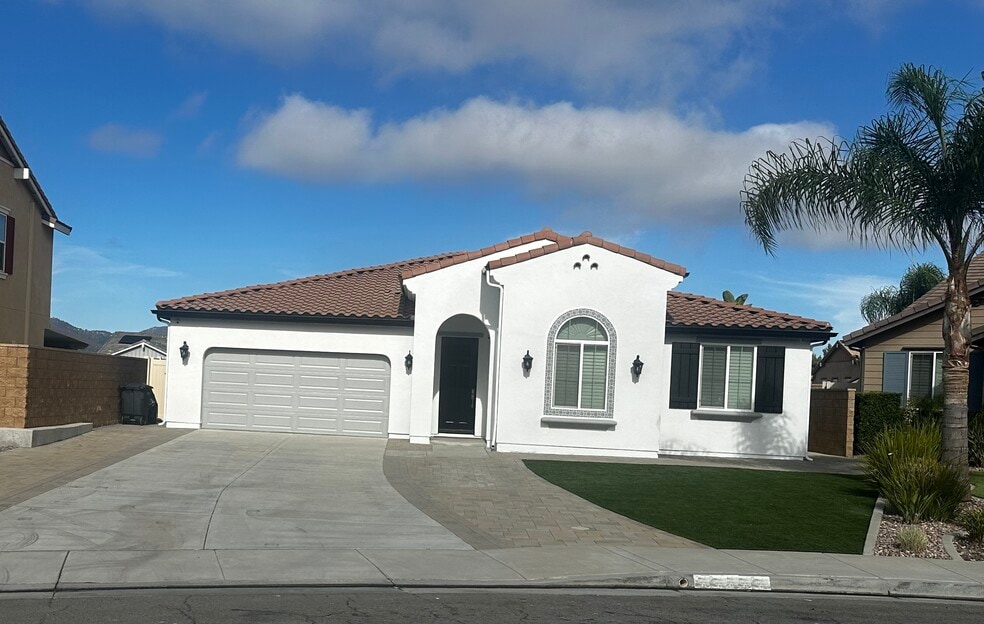 35655 Capitola Ct, Wildomar, CA 92595 - photo 1