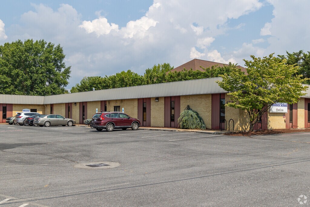 Minnick Education Center - Harrisonburg has 28 students in grades K-10.