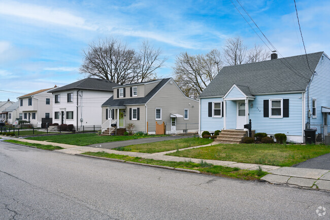 Cape cod homes are plentiful in Saddle Brook.