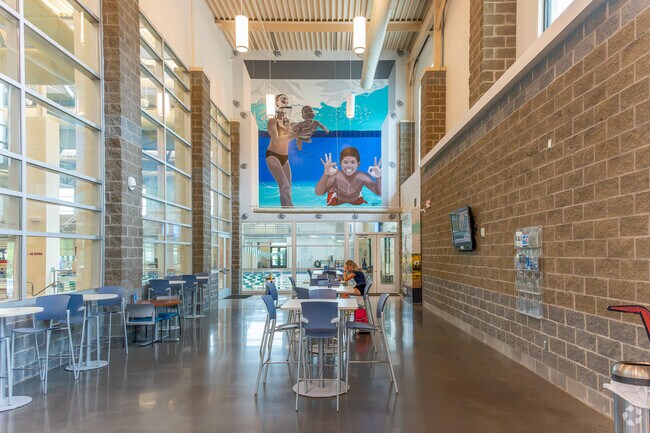 The Kingsport Aquatic Center is a premier, year-round aquatic facility offering indoor and outdoor pools and a small waterpark in Sullivan Gardens.