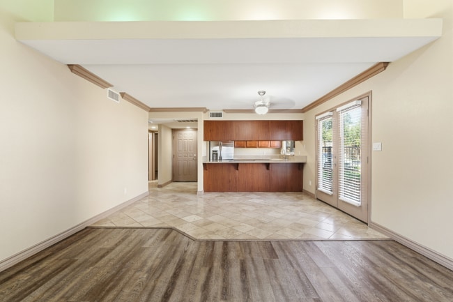 7675 N First St unit 109, Fresno, CA 93720 - photo 3