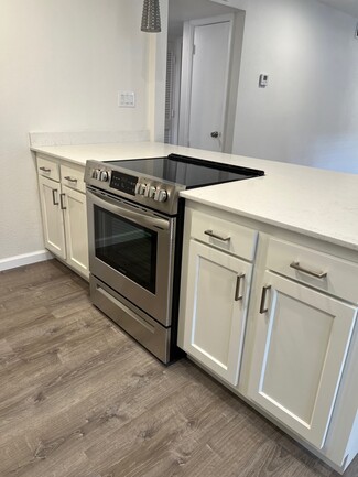1601 Pennsylvania St NE Unit U9, Albuquerque, NM 87110