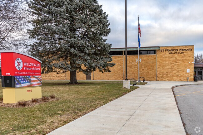 Young St. Francis students can attend Willow Glen in St. Francis.
