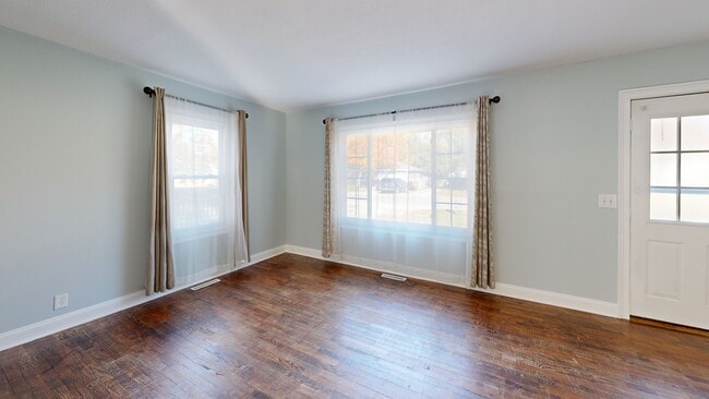 2369 James Ave, Muskegon, MI 49442 - photo 2