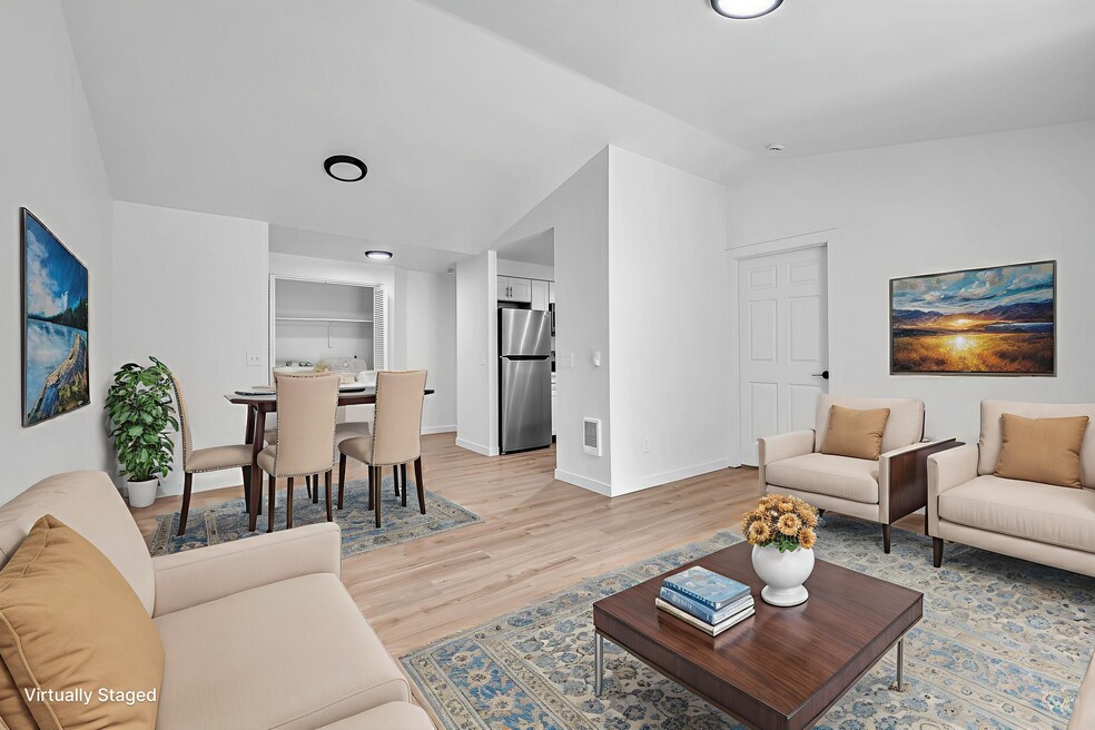 Bluebird Cozine Creek Apartments, McMinnville, OR 97128 - photo 1