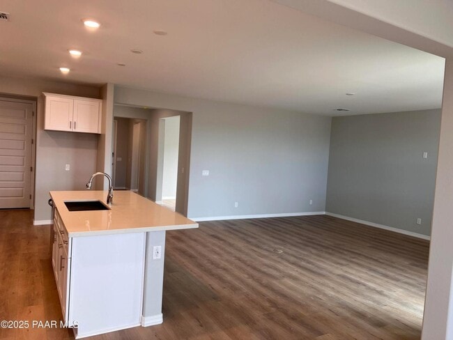 8914 N Needle Rock Rd, Prescott Valley, AZ 86315 - photo 2