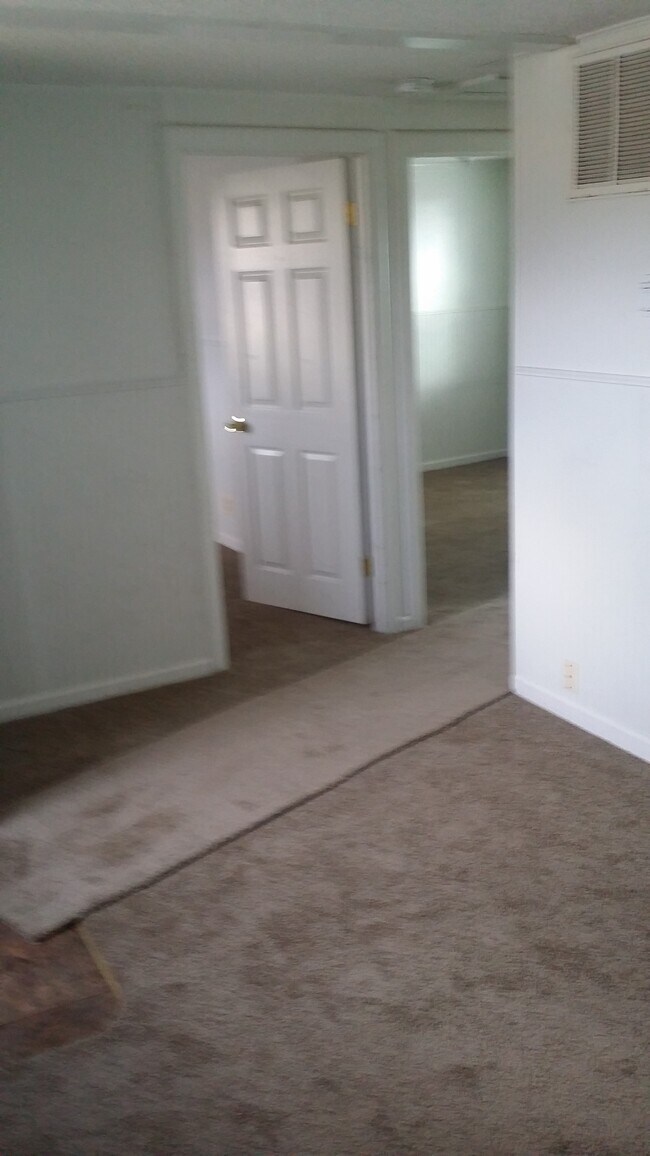 211 7th St unit 211 B, Ogden, KS 66517 - photo 2