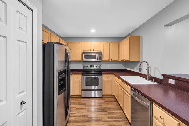 2934 Signature Blvd, Ann Arbor, MI 48103 - photo 5