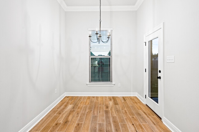 231 Lumen Loop, Freeport, FL 32439 - photo 7