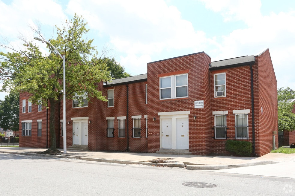Queen Esther Apartments, Baltimore, MD 21213 - photo 1