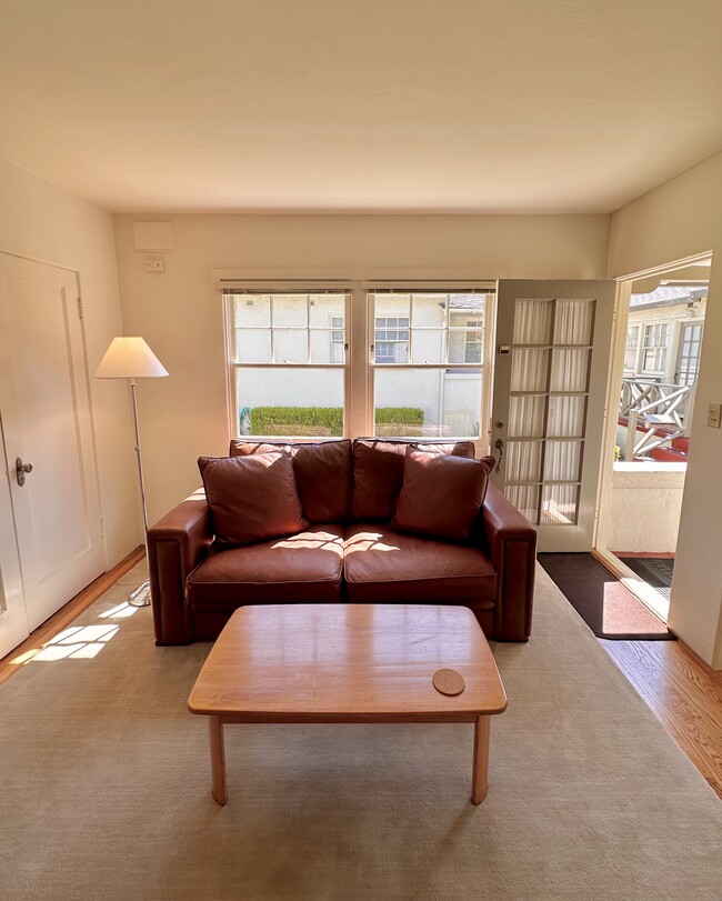 Living Room 1 of 2