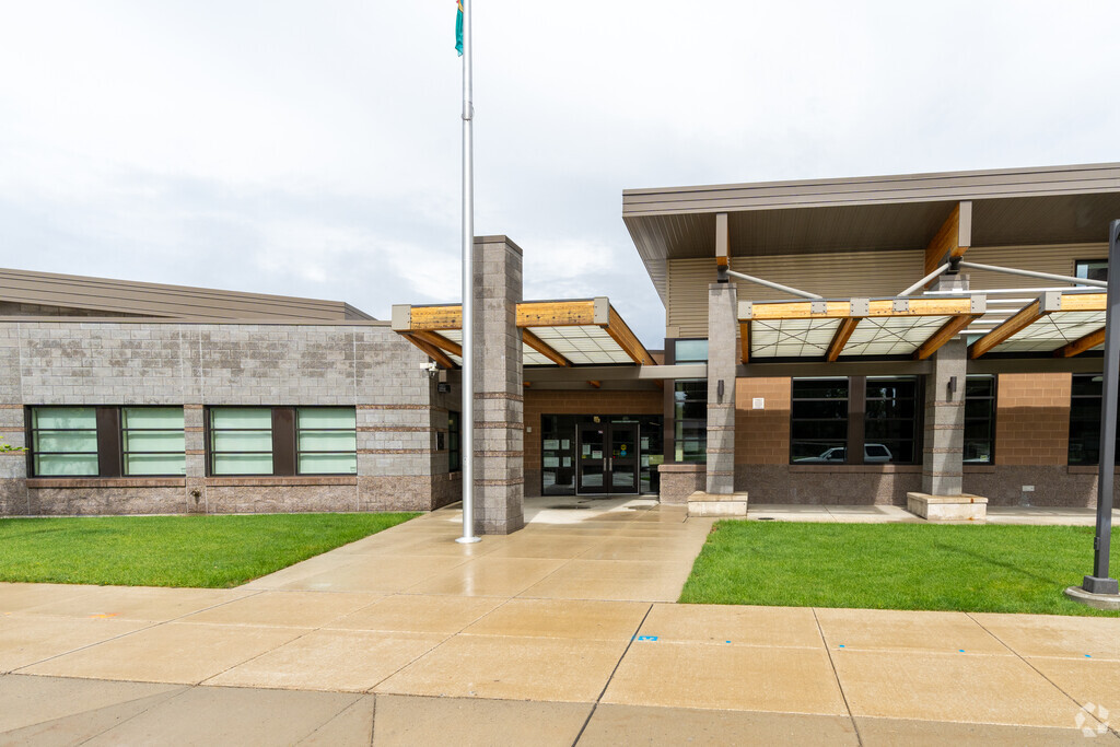 Ponderosa Elementary is tucked away within the Dishman hills.