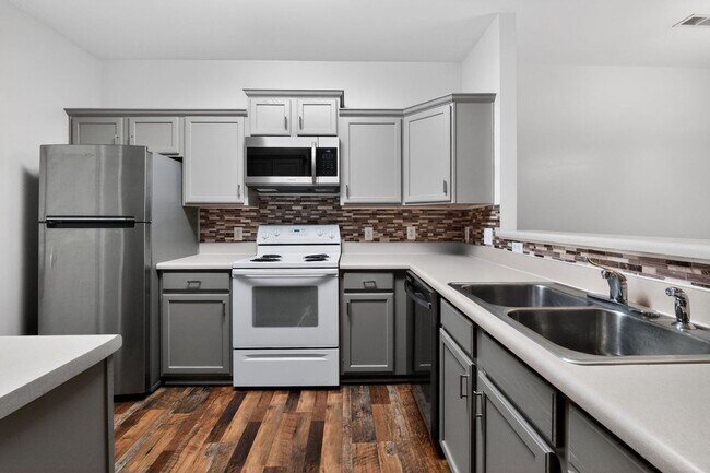 16324 Redstone Mountain Ln, Charlotte, NC 28277 - photo 4