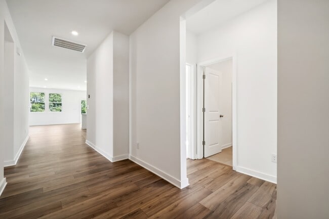 128 Grant's Landing Dr unit 38486193, Salisbury, NC 28147 - photo 4